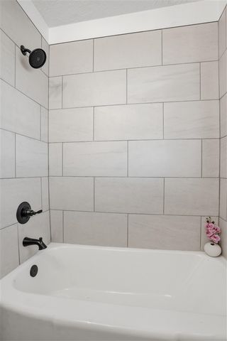 1909 SW B Ave, Lawton, OK 73501