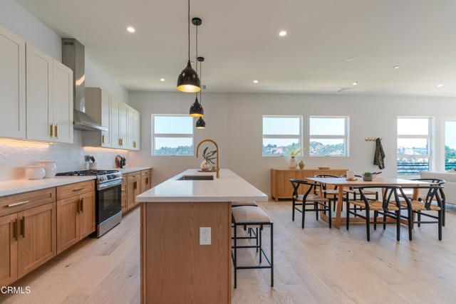 3874 W Point Drive, Los Angeles, CA 90065