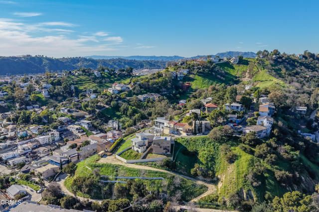 3874 W Point Drive, Los Angeles, CA 90065