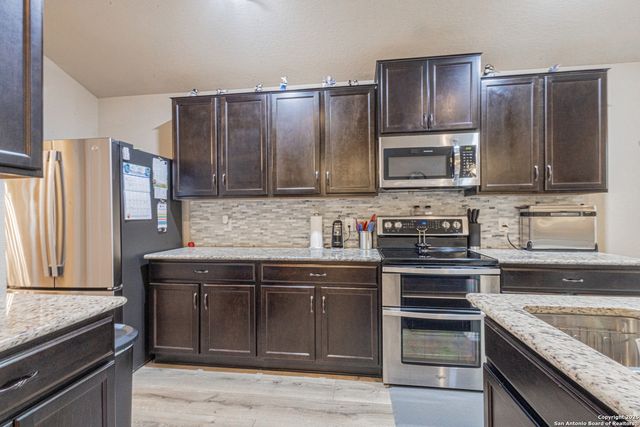 5731 Goliad Bluff, San Antonio, TX 78222