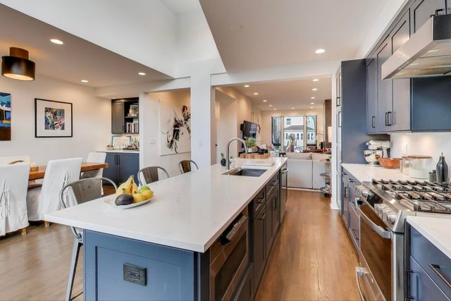 4438 N Spaulding Avenue, Chicago, IL 60625