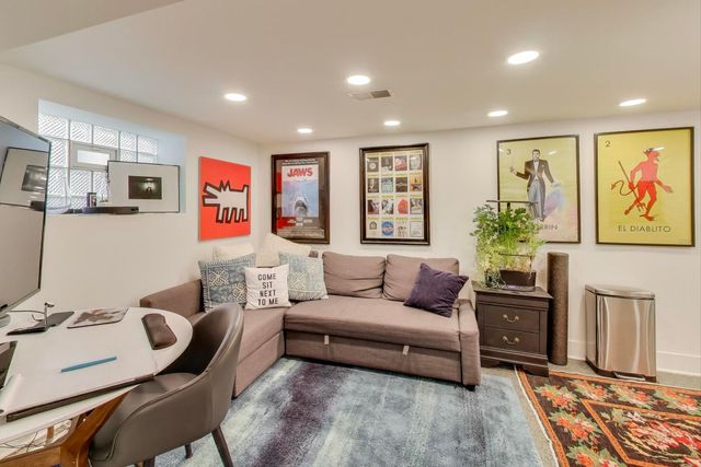 4438 N Spaulding Avenue, Chicago, IL 60625