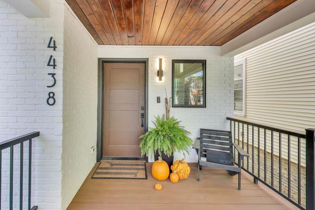 4438 N Spaulding Avenue, Chicago, IL 60625