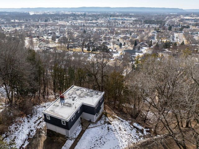 3504 Crown BOULEVARD, La Crosse, WI 54601