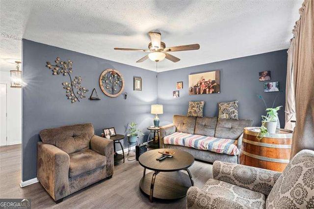 221 Hardin Road SW, Plainville, GA 30733