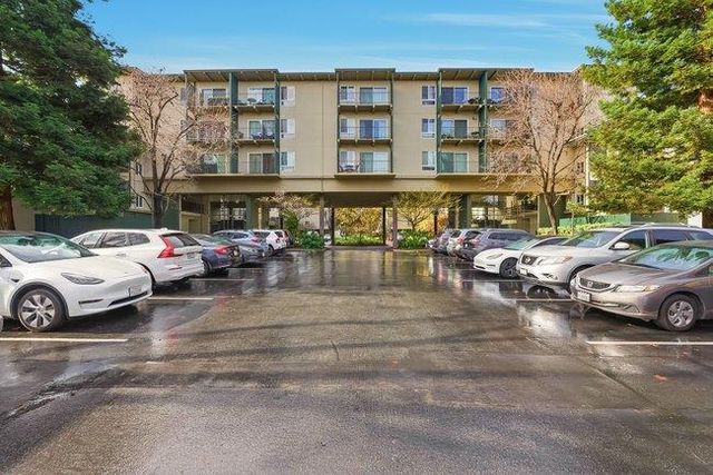 819 N Humboldt Street 407, San Mateo, CA 94401