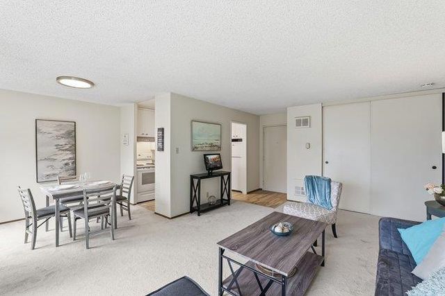 819 N Humboldt Street 407, San Mateo, CA 94401