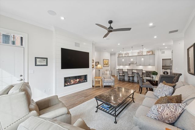 208 Campbell Street 103, Valparaiso, IN 46385