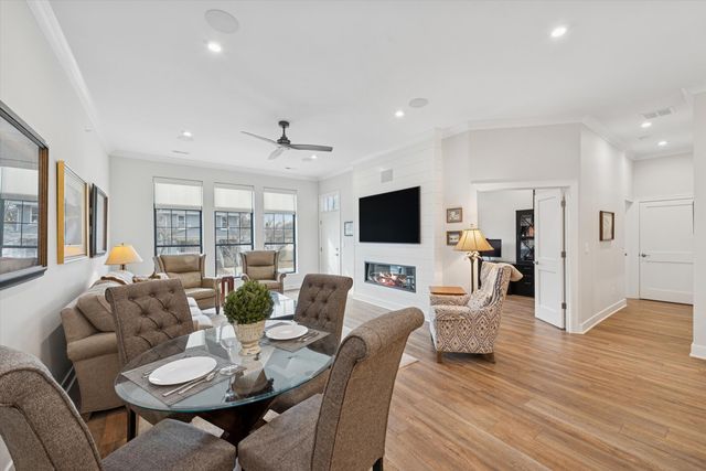 208 Campbell Street 103, Valparaiso, IN 46385