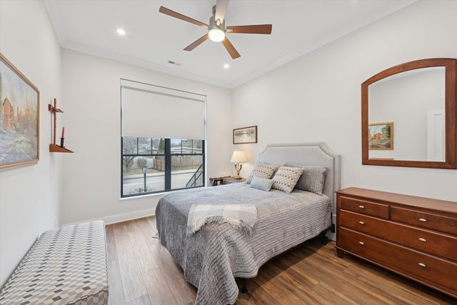 208 Campbell Street 103, Valparaiso, IN 46385