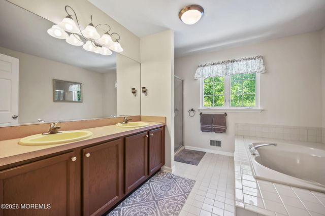 118 Don Connor Boulevard, Jackson, NJ 08527