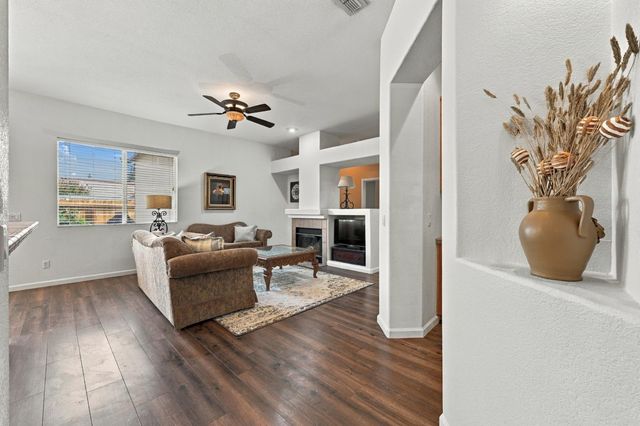 1792 Grouse Run Cir, Roseville, CA 95747