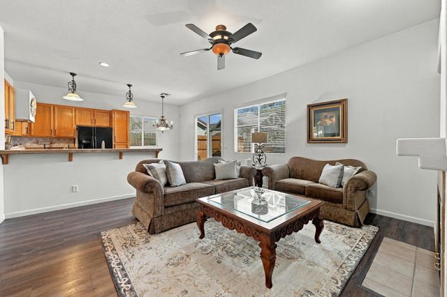 1792 Grouse Run Cir, Roseville, CA 95747