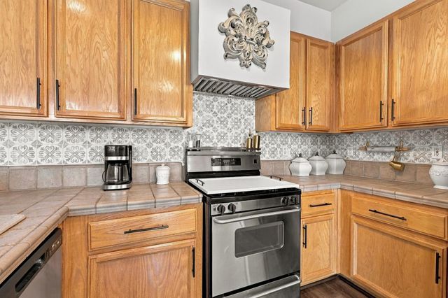 1792 Grouse Run Cir, Roseville, CA 95747