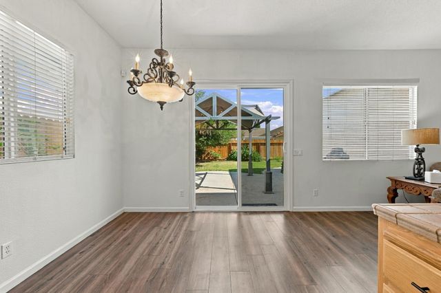 1792 Grouse Run Cir, Roseville, CA 95747