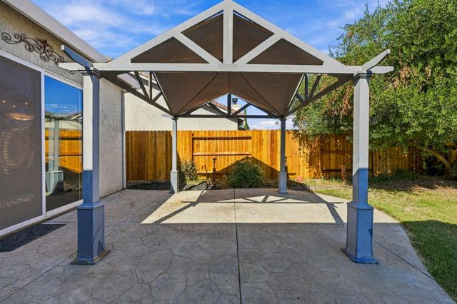 1792 Grouse Run Cir, Roseville, CA 95747