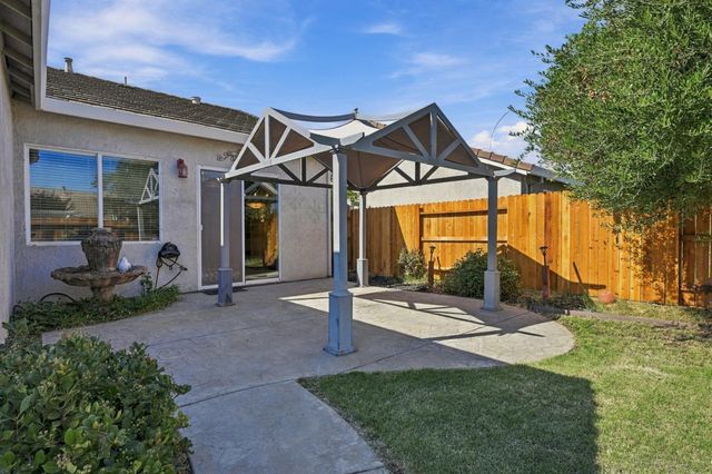 1792 Grouse Run Cir, Roseville, CA 95747