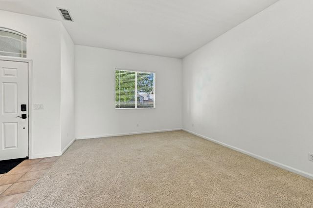 1792 Grouse Run Cir, Roseville, CA 95747