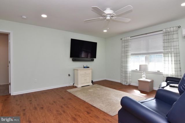 12722 COUNTY SEAT HWY, Laurel, DE 19956
