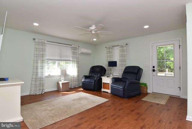 12722 COUNTY SEAT HWY, Laurel, DE 19956