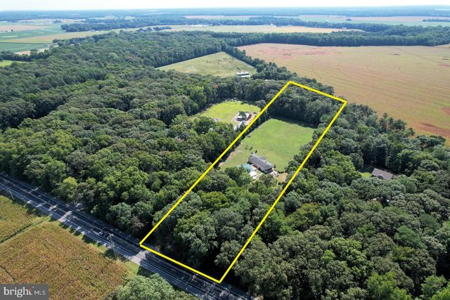 12722 COUNTY SEAT HWY, Laurel, DE 19956