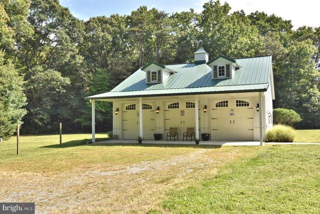 12722 COUNTY SEAT HWY, Laurel, DE 19956