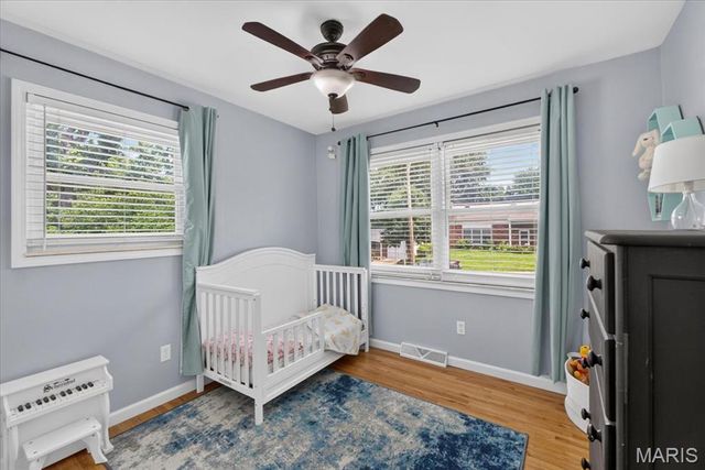 637 S Pam Avenue, St Charles, MO 63301