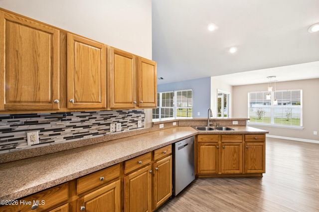 122 Planters Row Lane, Calabash, NC 28467