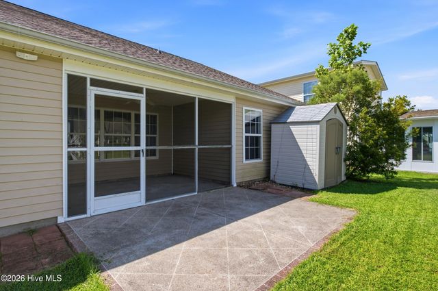 122 Planters Row Lane, Calabash, NC 28467