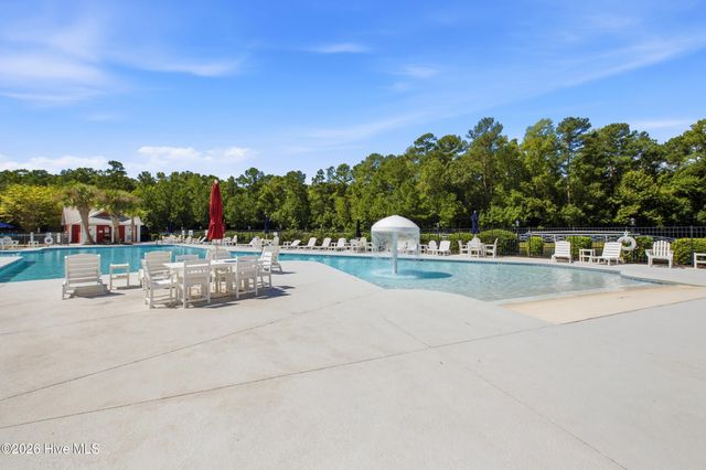 122 Planters Row Lane, Calabash, NC 28467