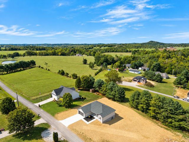 254 Spring Meadows Drive, Science Hill, KY 42553