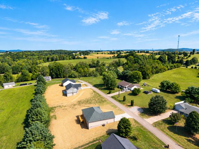 254 Spring Meadows Drive, Science Hill, KY 42553
