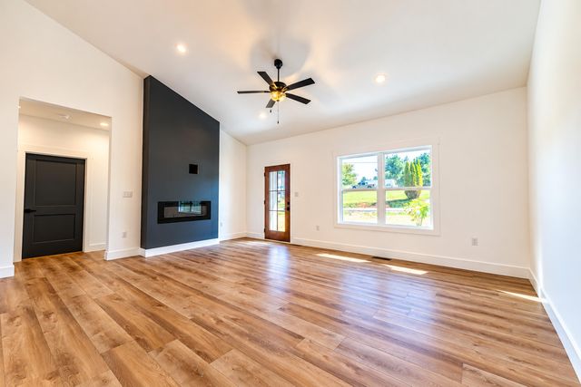 254 Spring Meadows Drive, Science Hill, KY 42553
