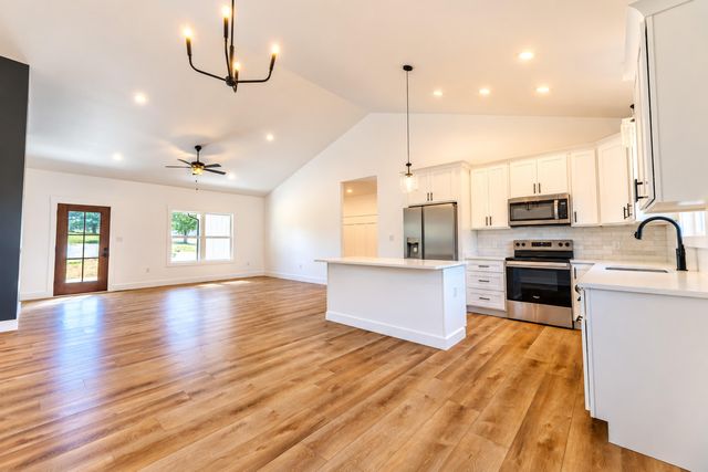 254 Spring Meadows Drive, Science Hill, KY 42553