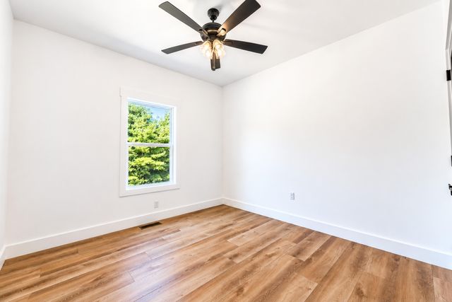 254 Spring Meadows Drive, Science Hill, KY 42553