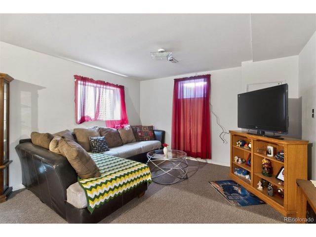 4701 S Lincoln St, Englewood, CO 80113