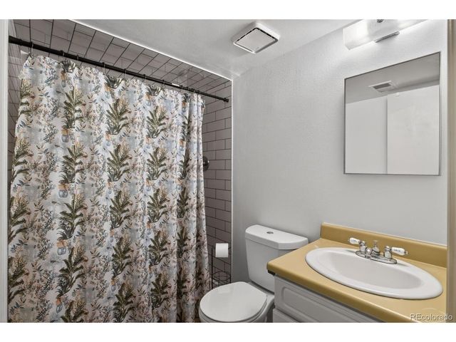 4701 S Lincoln St, Englewood, CO 80113