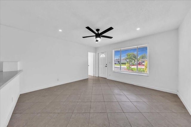 6311 SW 2ND Street, Margate, FL 33068