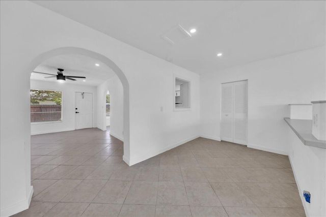 6311 SW 2ND Street, Margate, FL 33068