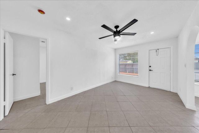 6311 SW 2ND Street, Margate, FL 33068