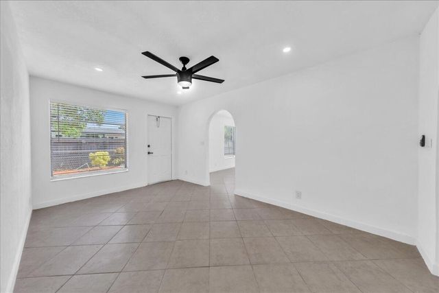 6311 SW 2ND Street, Margate, FL 33068