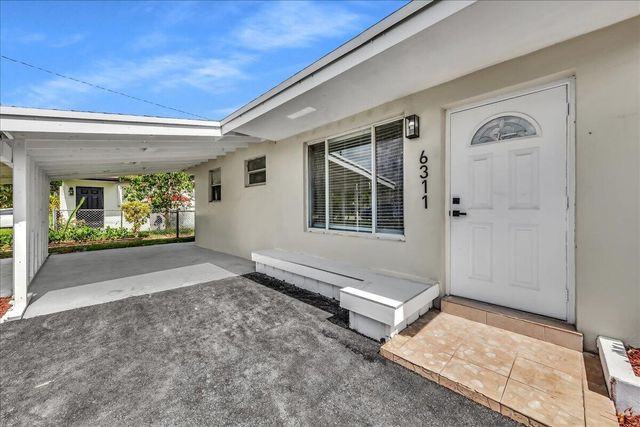 6311 SW 2ND Street, Margate, FL 33068
