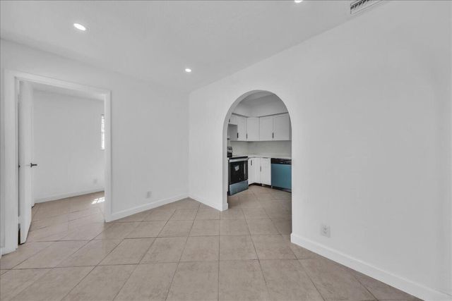 6311 SW 2ND Street, Margate, FL 33068