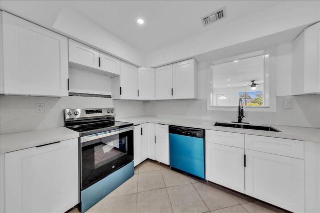 6311 SW 2ND Street, Margate, FL 33068