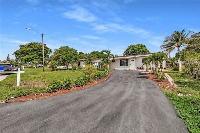 6311 SW 2ND Street, Margate, FL 33068
