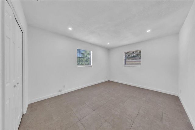 6311 SW 2ND Street, Margate, FL 33068