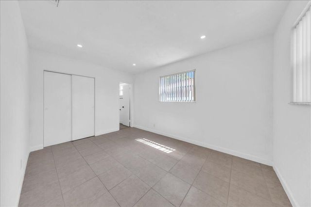 6311 SW 2ND Street, Margate, FL 33068
