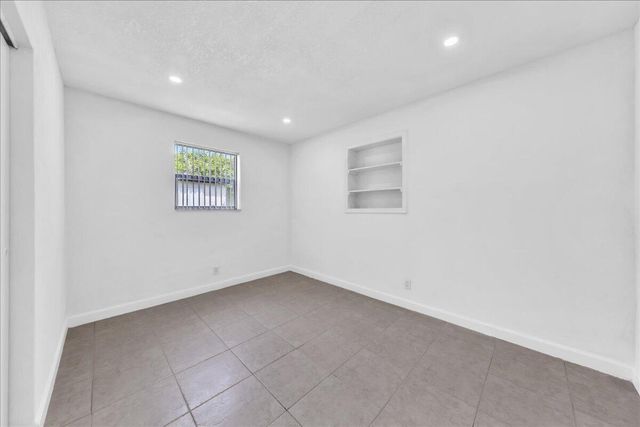 6311 SW 2ND Street, Margate, FL 33068