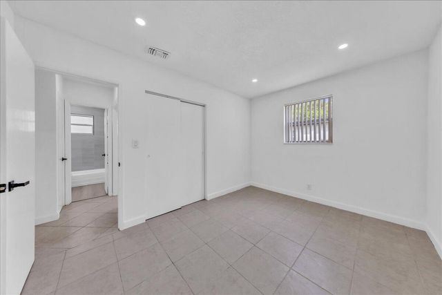 6311 SW 2ND Street, Margate, FL 33068