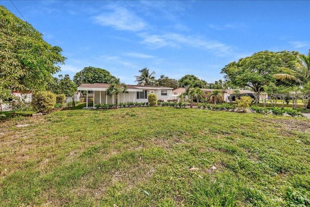 6311 SW 2ND Street, Margate, FL 33068